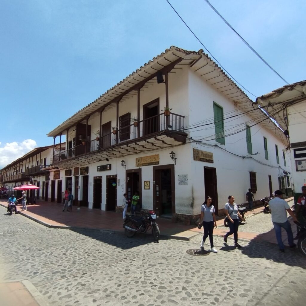 Tour Santa Fe de Antioquia 2