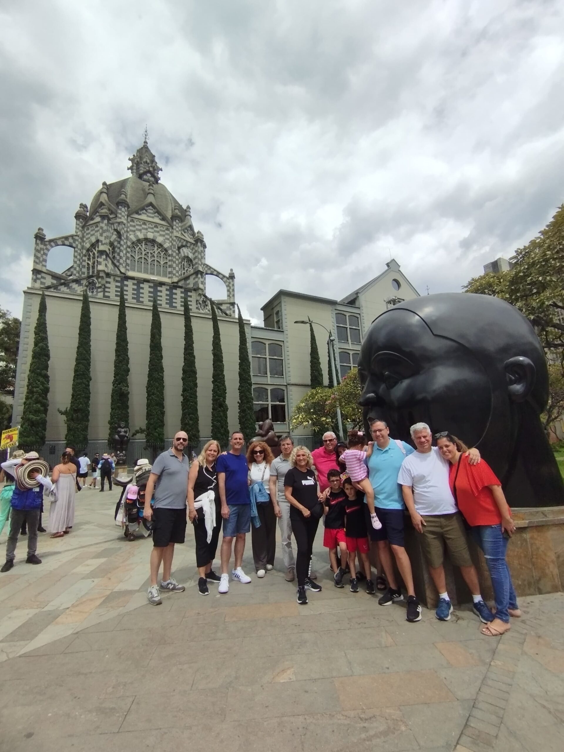 Tour ciudad PLaza Botero