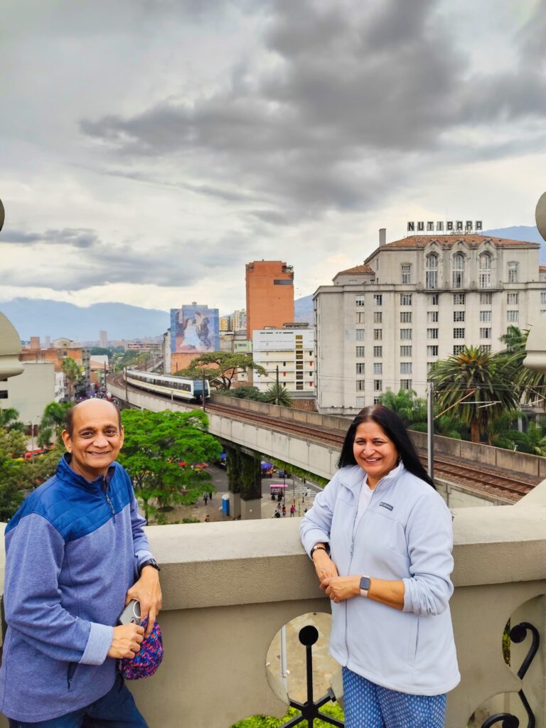 Tour de ciudad Medellin 1
